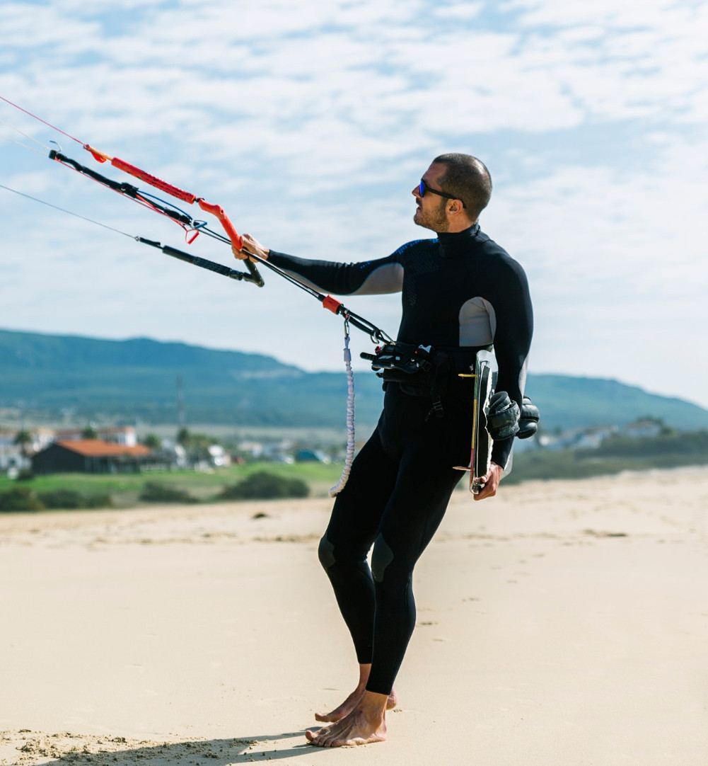 Ćwiczenia na lądzie dla kitesurferów: Jak skutecznie przygotować się do sportu